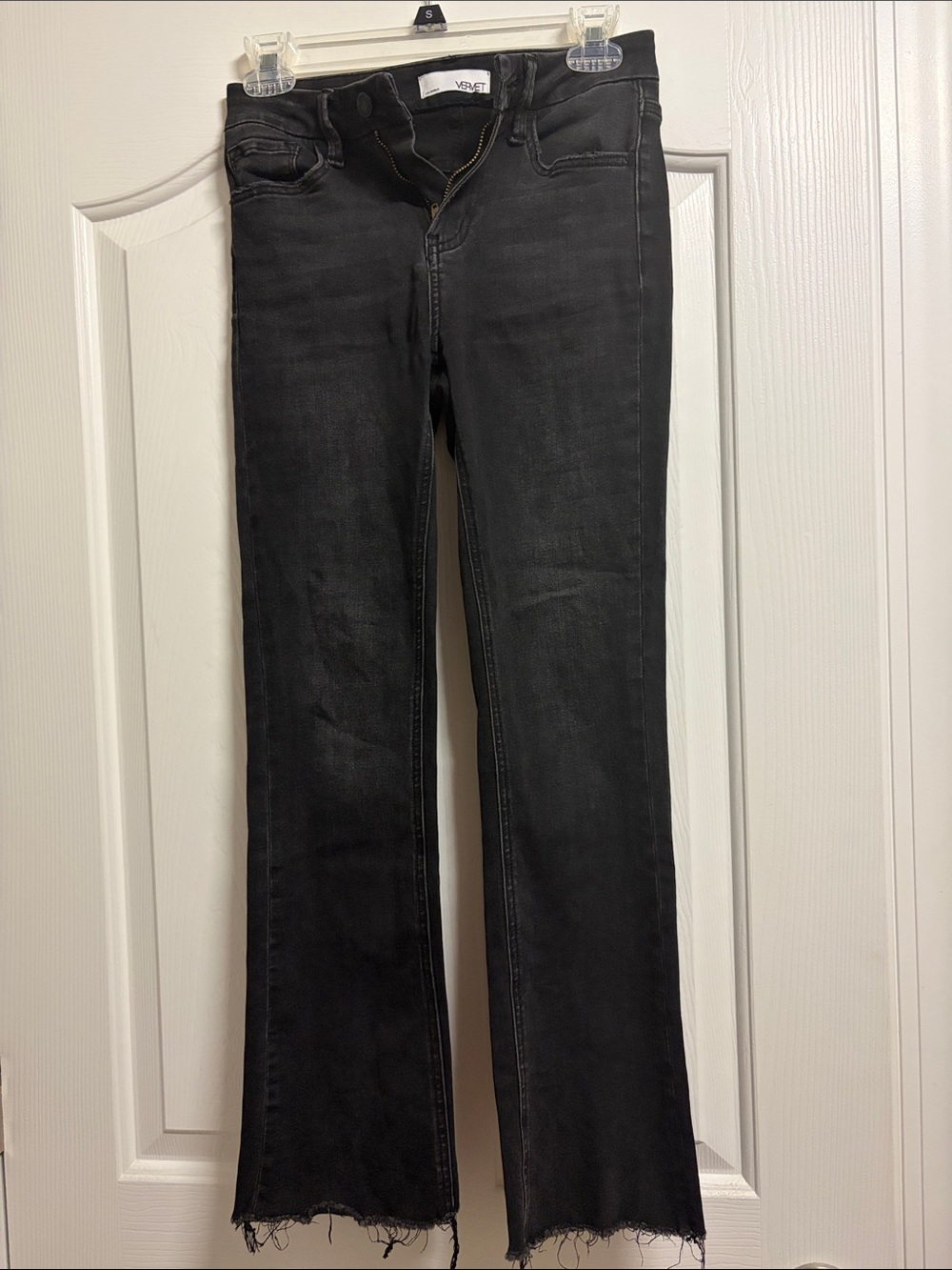 Vervet Black High-Rise Wide Leg Jeans with Frayed Hem